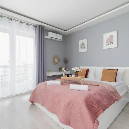 Dobrego Pasterza Studio With Balcony Cracow By Noclegi Renters Krakow Exterior photo