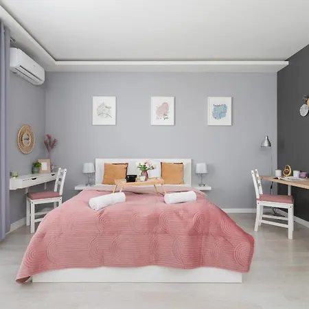 Dobrego Pasterza Studio With Balcony Cracow By Noclegi Renters Krakow Exterior photo
