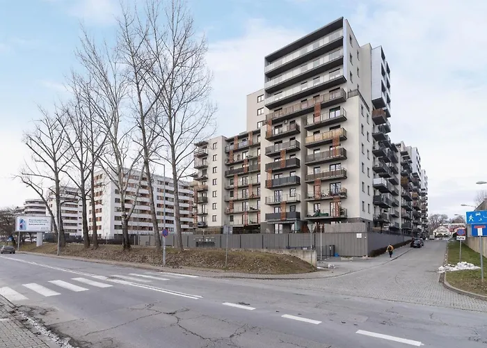 Dobrego Pasterza Studio With Balcony Cracow By Noclegi Renters