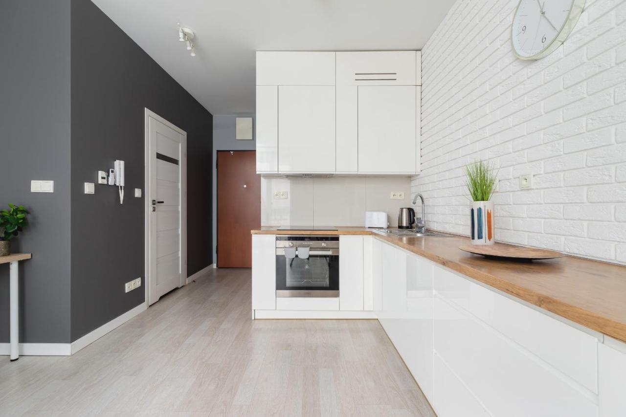 Dobrego Pasterza With Balcony Cracow By Renters