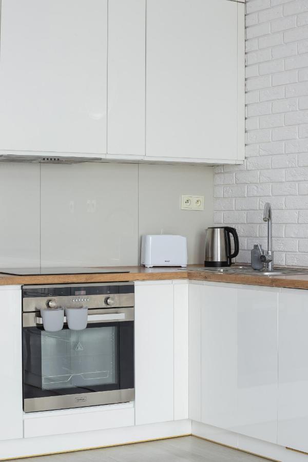 Dobrego Pasterza With Balcony Cracow By Renters Apartment *