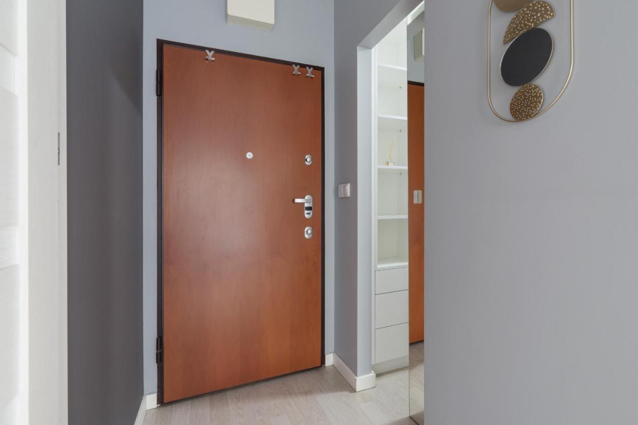 Dobrego Pasterza With Balcony Cracow By Renters *